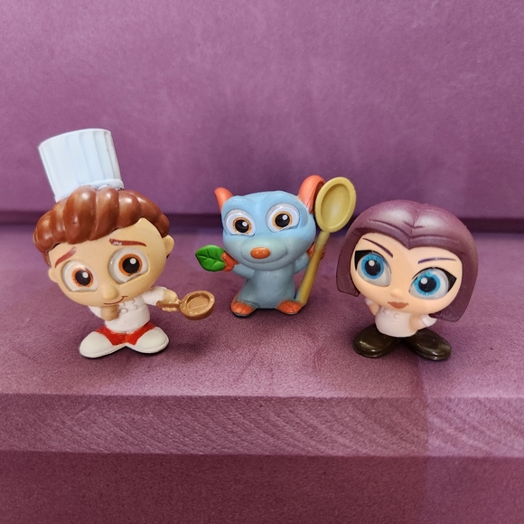 Disney Doorables Series 10 Ratatouille Alfredo Linguini, Remy, & Colette Tatou - Picture 1 of 4
